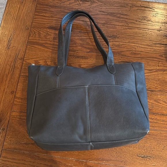 Le Donne Handbags - Le Donne Leather Collection Shoulder Bag Medium Size Purse Gray Zip Pocket